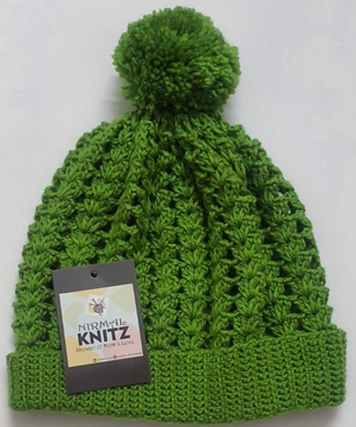 Pompomp Green Cap